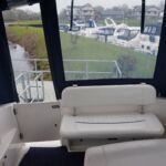 Bayliner 245 - Transom gate and seating